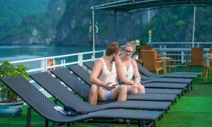 Halong Fantasea Cruise - 2 days 1 night on boat